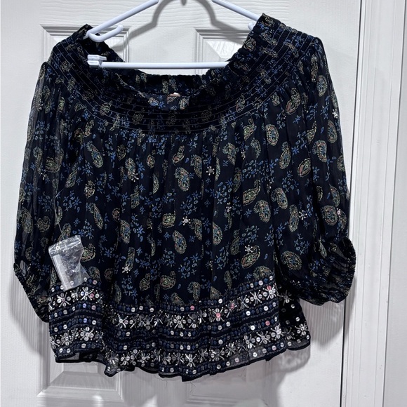 💜Free People Black Blouse with Blue Embroidery - Picture 4 of 14